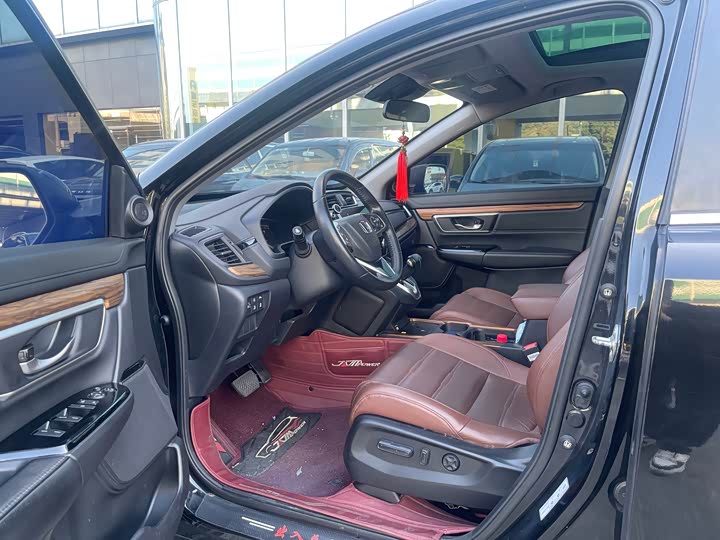 Фото 9 - Honda CR-V