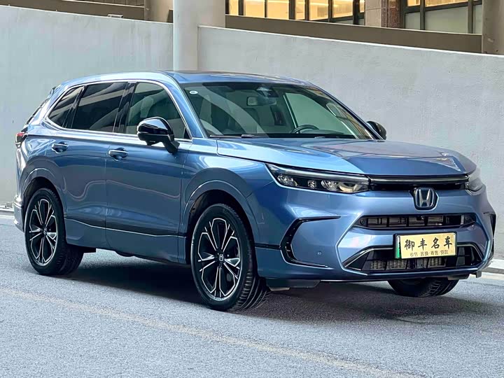 Фото 3 - Honda Breeze Hybrid