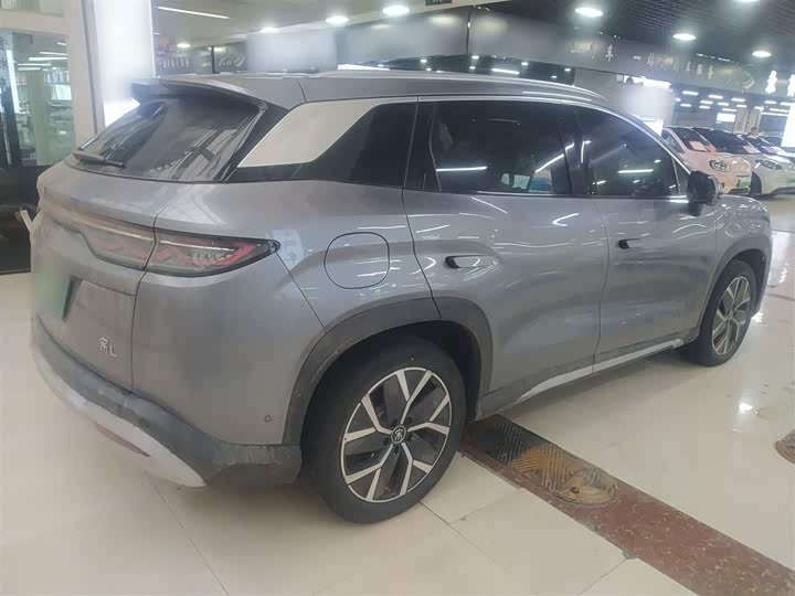 Фото 7 - BYD Song L DM-i Hybrid