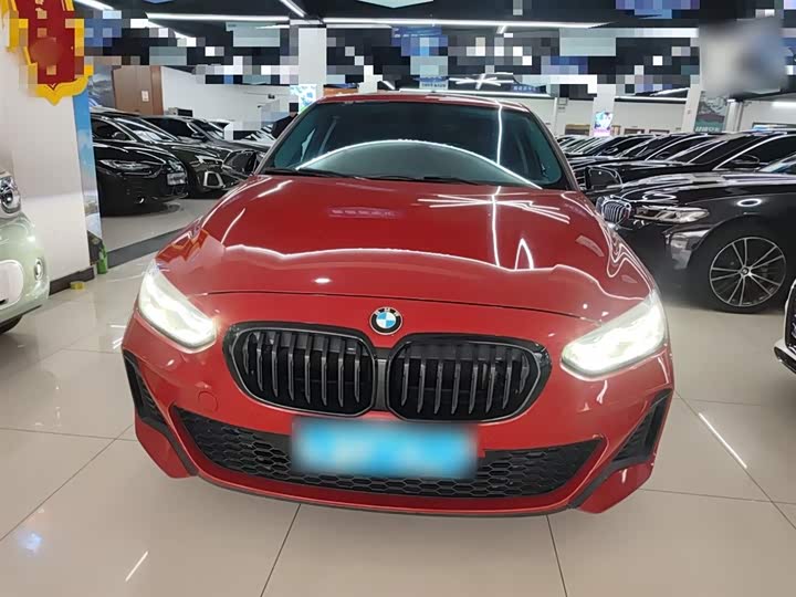 Фото 3 - BMW 1 Series