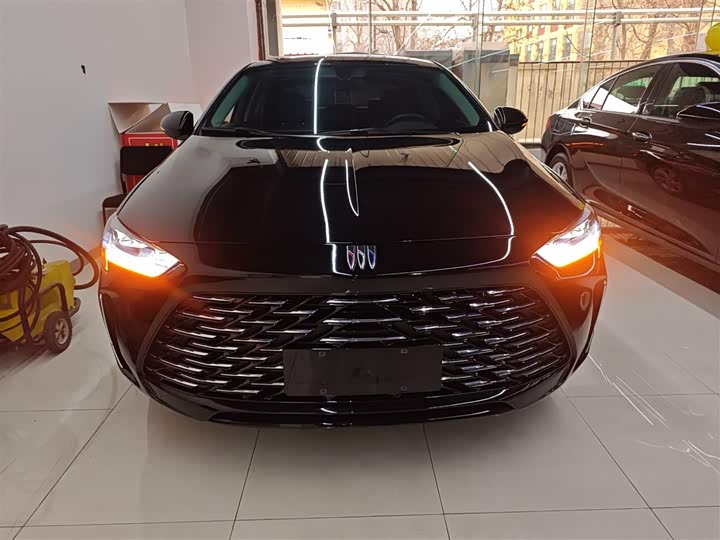 Фото 3 - Buick Regal