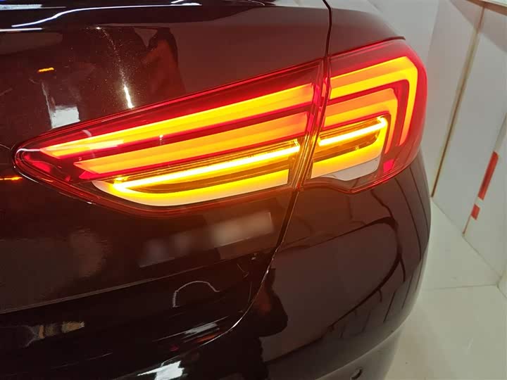 Фото 8 - Buick Regal