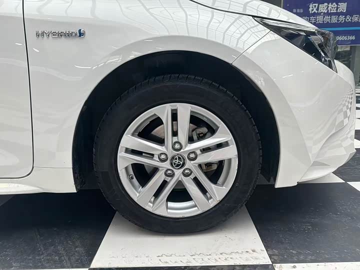 Фото 5 - Toyota Levin