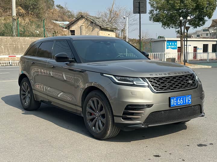 Фото 3 - Land Rover Range Rover Velar