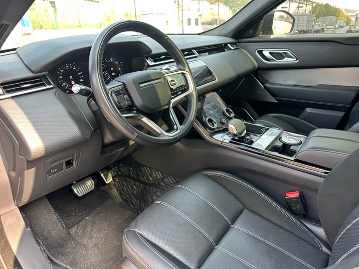 Фото 5 - Land Rover Range Rover Velar