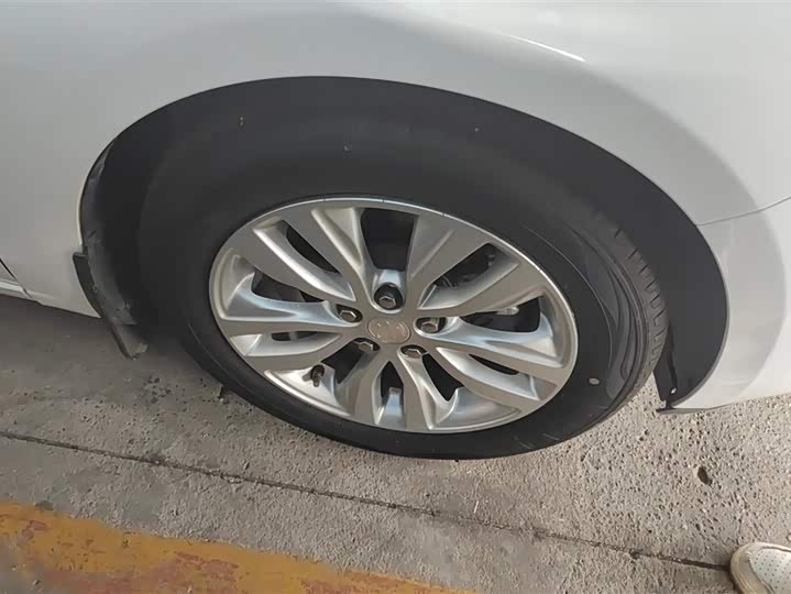 Фото 6 - Buick Excelle GT