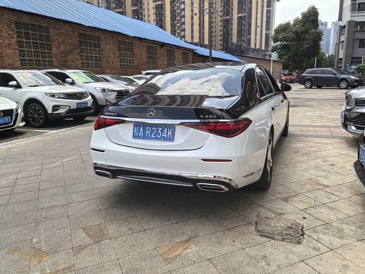 Фото 4 - Mercedes-Benz S-Class