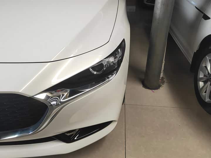 Фото 5 - Mazda 3 (Axela)