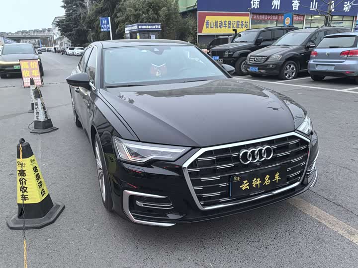 Фото 2 - Audi A6L