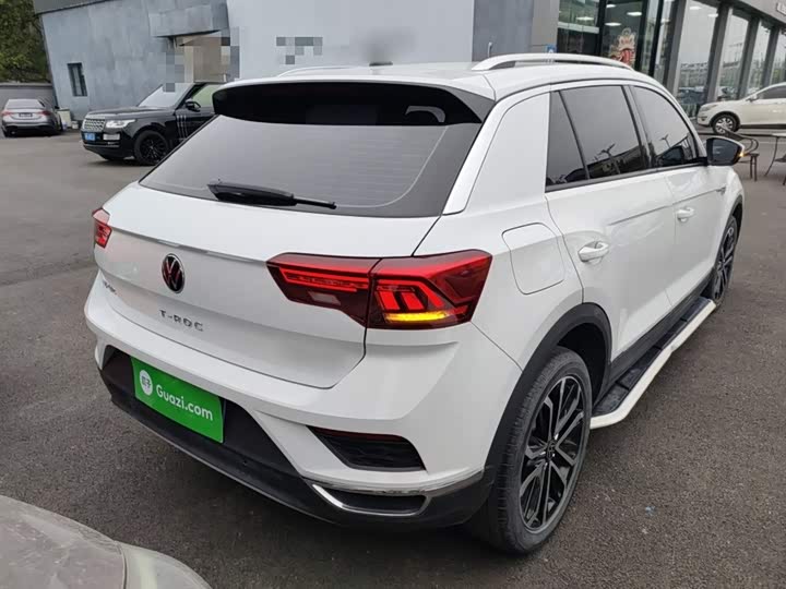 Фото 7 - Volkswagen T-Roc