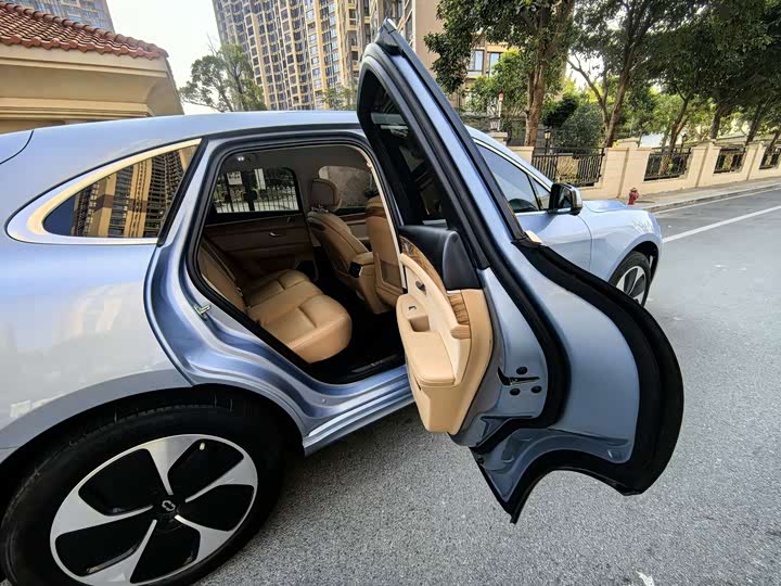 Фото 7 - Aito M5