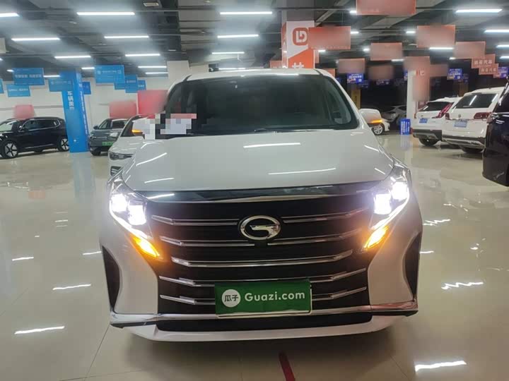 Фото 3 - GAC Trumpchi M8