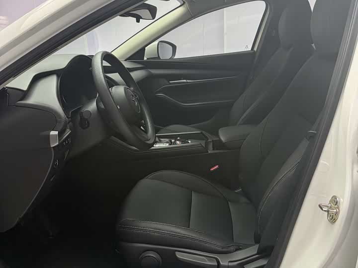 Фото 8 - Mazda 3 (Axela)