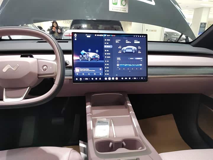 Фото 5 - Nio Onvo L60