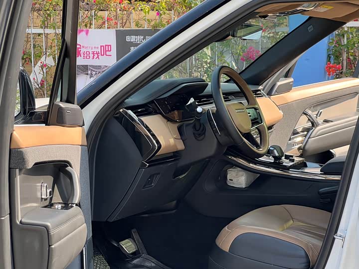 Фото 7 - Land Rover Range Rover Sport