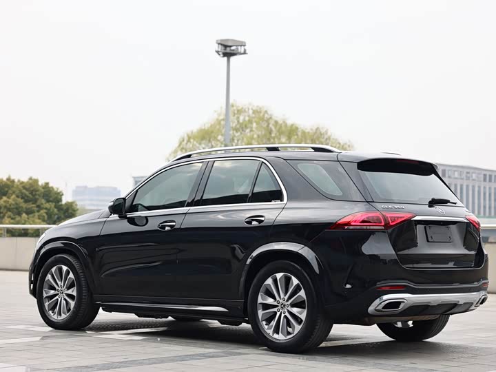 Фото 6 - Mercedes-Benz GLE-Class