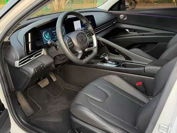 Фото 7 - Hyundai Elantra N line