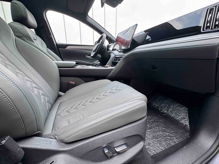 Фото 6 - BYD Song L DM-i Hybrid