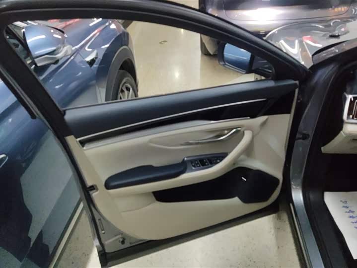 Фото 7 - BYD Song Plus Hybrid/EV