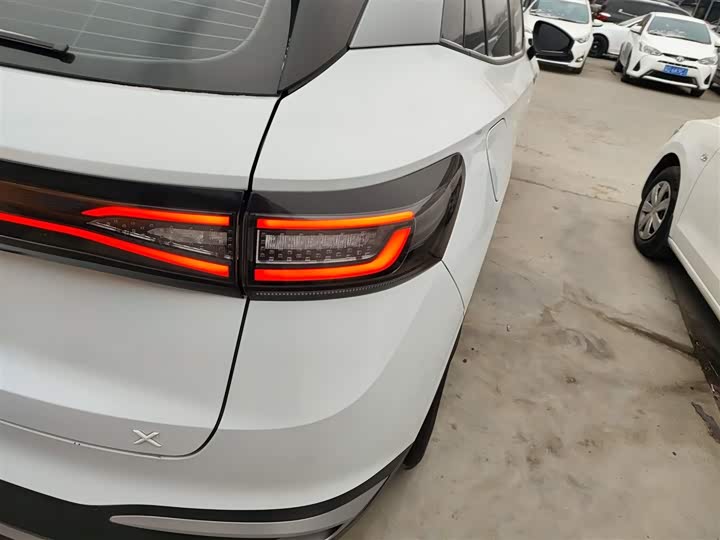 Фото 8 - Volkswagen ID.4 X