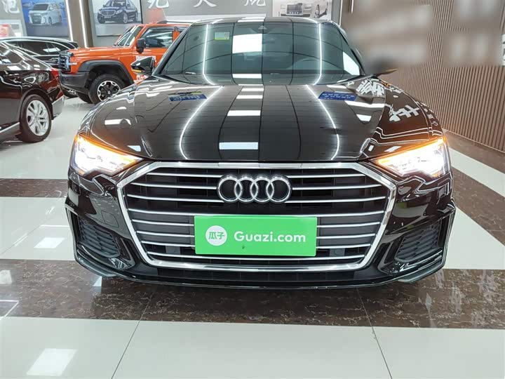 Фото 3 - Audi A6L