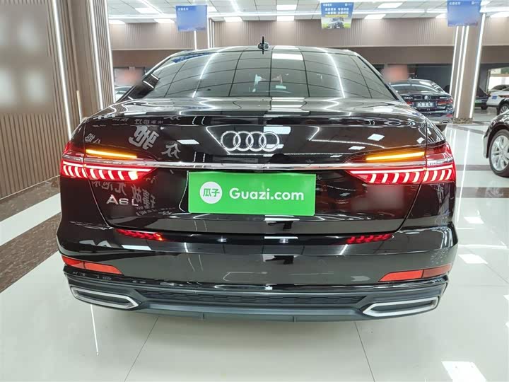 Фото 6 - Audi A6L