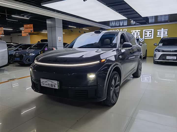 Фото 2 - LiXiang L7