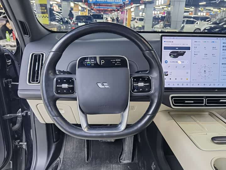 Фото 7 - LiXiang L7