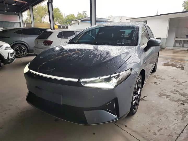 Фото 1 - XPeng P5