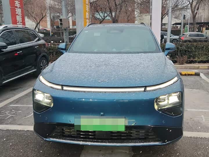 Фото 2 - XPeng G9