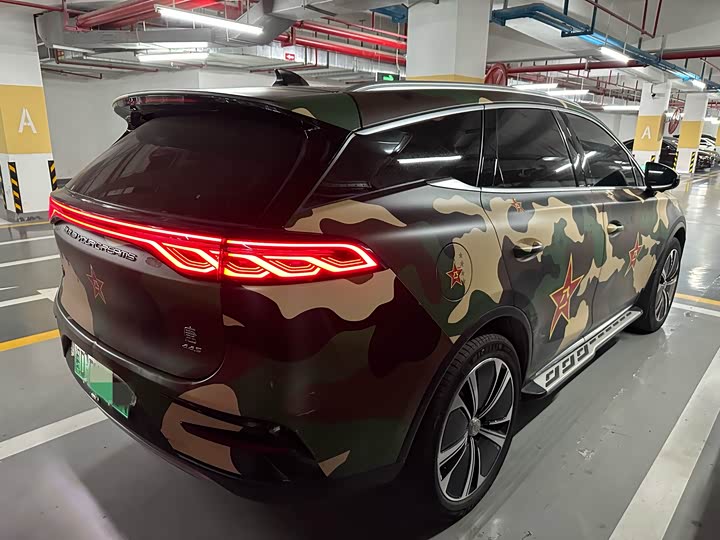 Фото 6 - BYD Tang Hybrid/EV