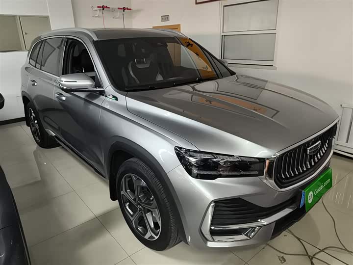 Фото 3 - Geely Monjaro