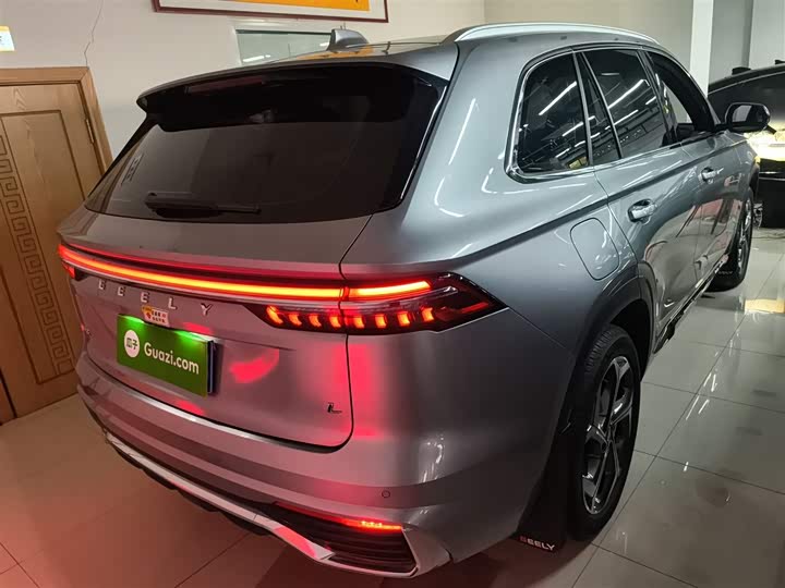 Фото 5 - Geely Monjaro