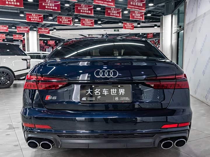 Фото 5 - Audi S6