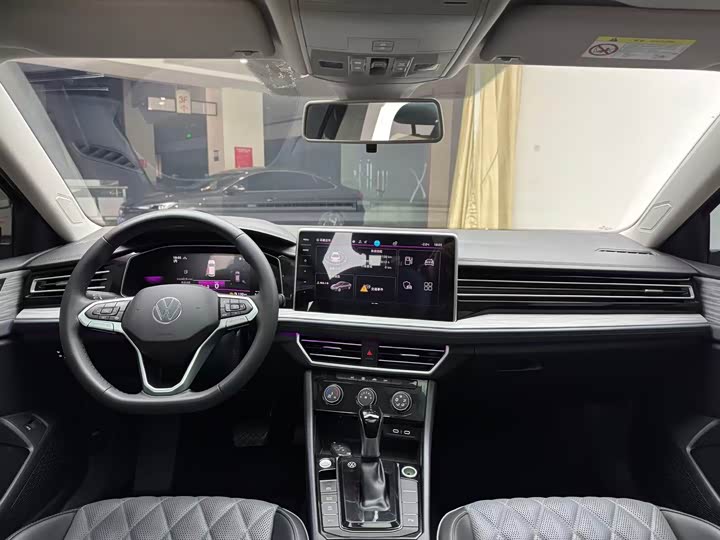 Фото 5 - Volkswagen Sagitar L