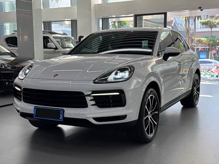 Фото 1 - Porsche Cayenne