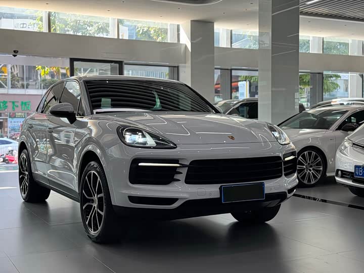 Фото 3 - Porsche Cayenne