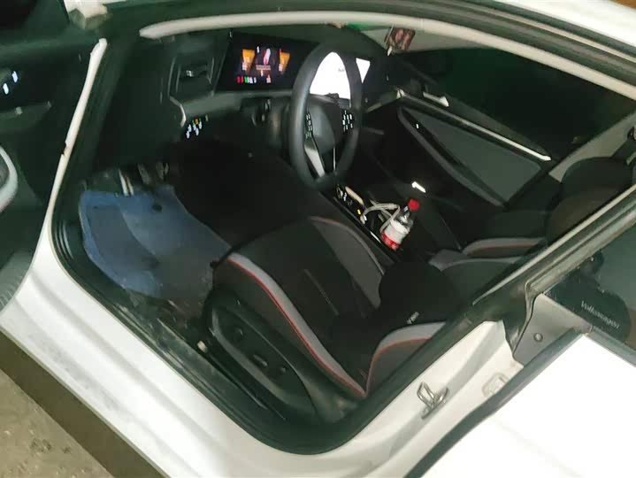 Фото 9 - Volkswagen Lamando L