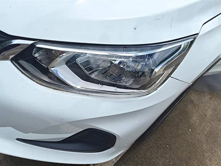 Фото 5 - Chevrolet Onix (Cavalier)