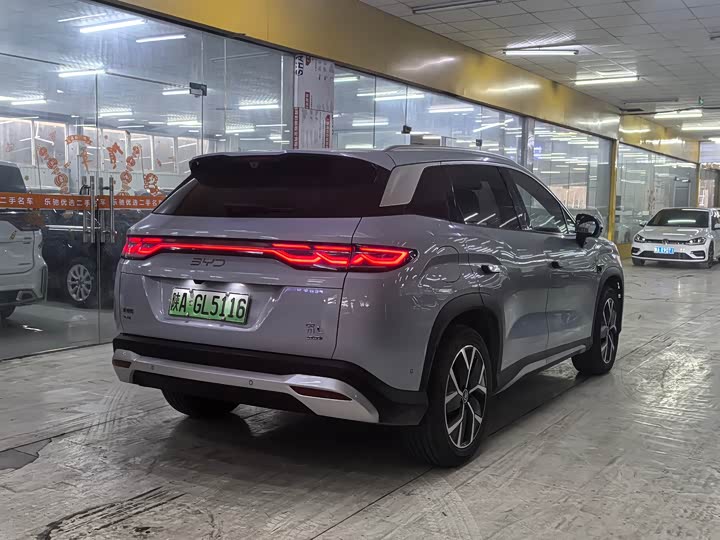 Фото 9 - BYD Song L DM-i Hybrid