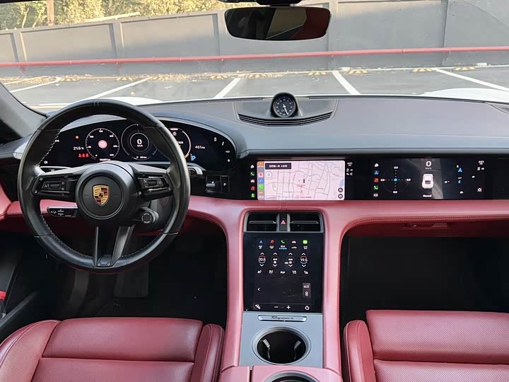 Фото 6 - Porsche Taycan