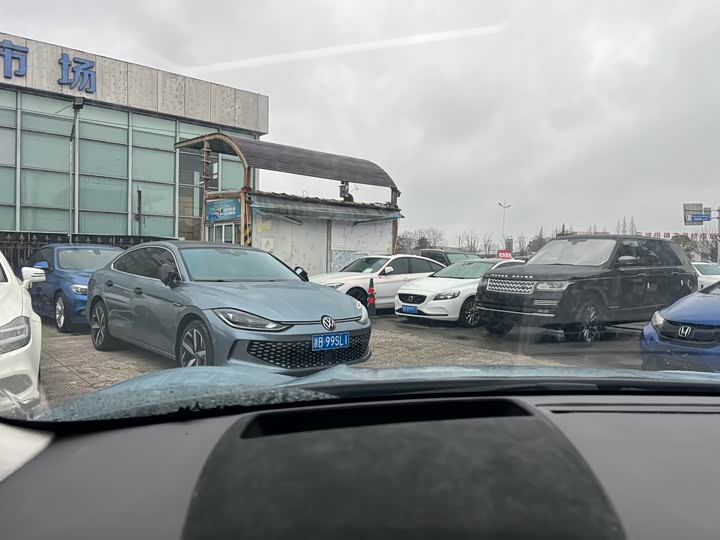 Фото 7 - Zeekr 001