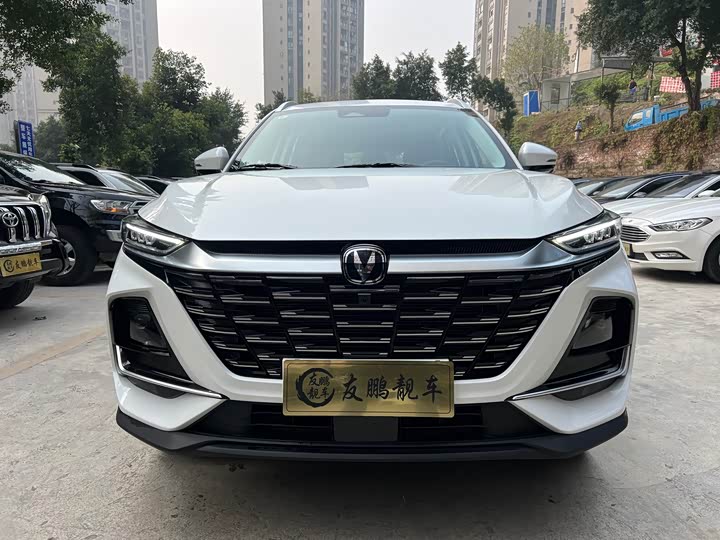 Фото 2 - Changan CS75