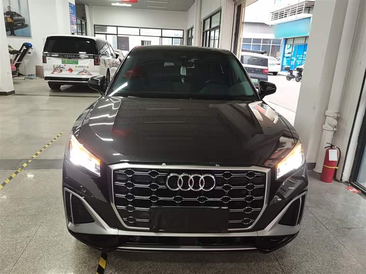 Фото 3 - Audi Q2L