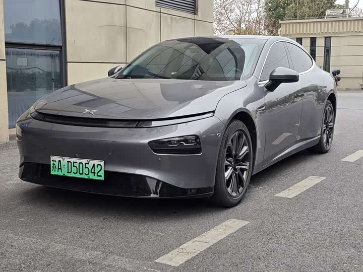 Фото 1 - XPeng P7