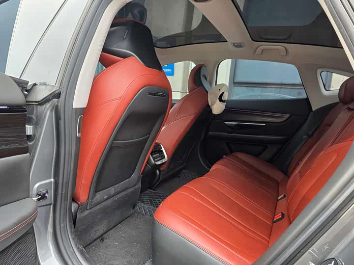 Фото 7 - XPeng P7