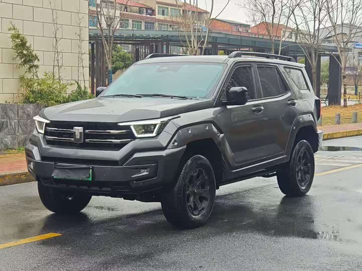 Фото 1 - Tank 400 Hybrid