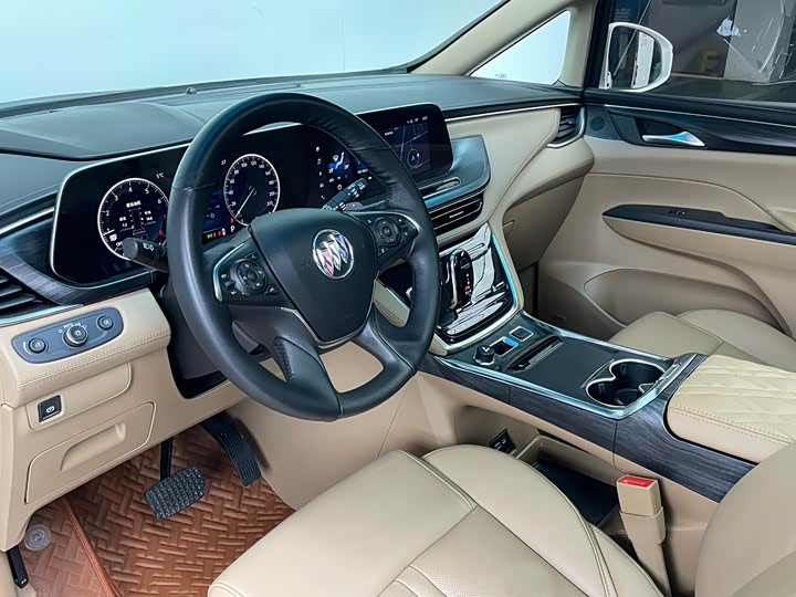 Фото 7 - Buick GL8 ES