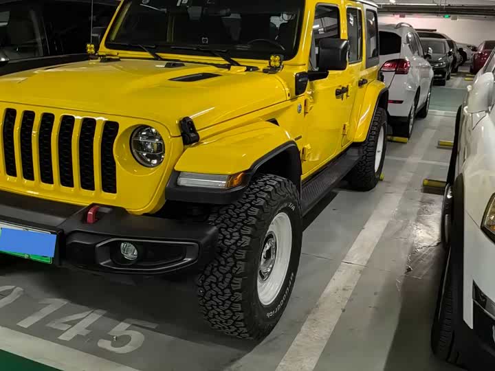 Фото 2 - Jeep Wrangler Hybrid