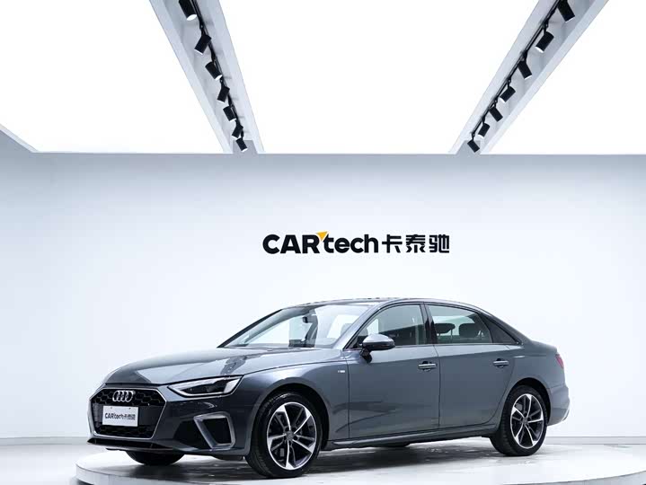 Фото 2 - Audi A4L